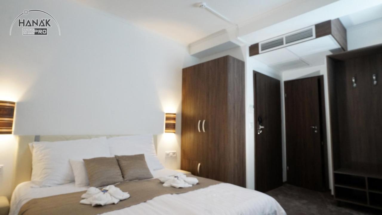Hotel Irisz Nyíregyháza Dış mekan fotoğraf